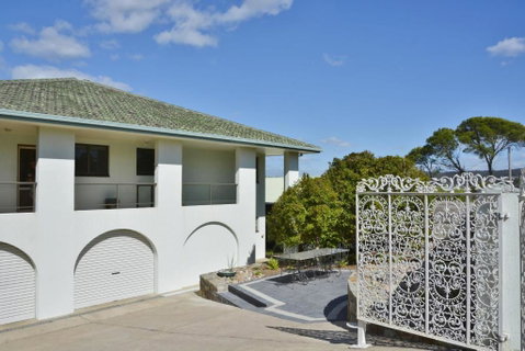 Seascape On Hill Street - Foster Accommodation 3