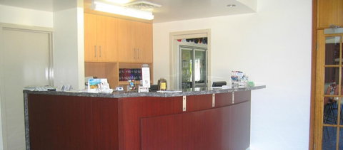 Country Roads Motor Inn Dysart - Foster Accommodation 1