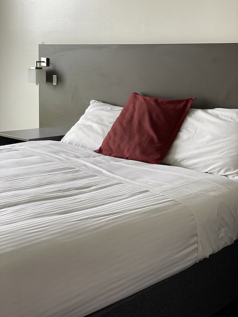 Country Roads Motor Inn Dysart - Foster Accommodation 3