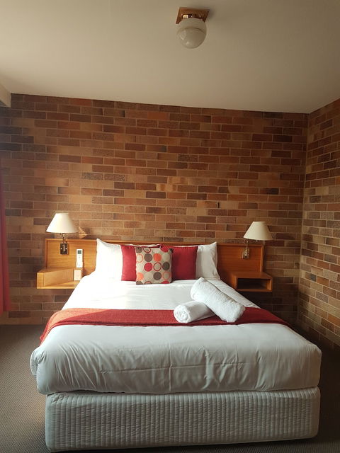 All Seasons Motel Armidale - Foster Accommodation 1