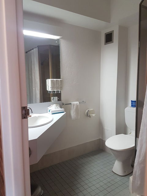 All Seasons Motel Armidale - Foster Accommodation 5