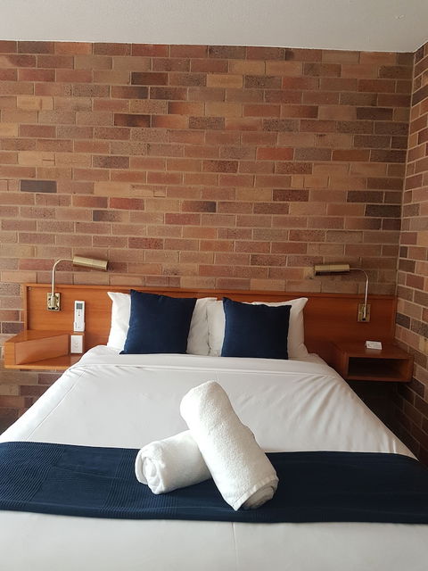 All Seasons Motel Armidale - Foster Accommodation 4