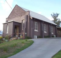 Church House B  B Gundagai - Foster Accommodation