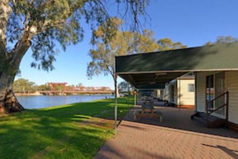 Riverbend Caravan Park Renmark - Foster Accommodation 0