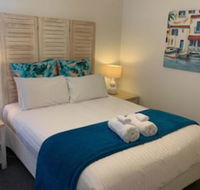 Scarborough Beach Front Resort Shell 4 - Foster Accommodation