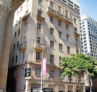 ULTIQA Rothbury Hotel - Foster Accommodation