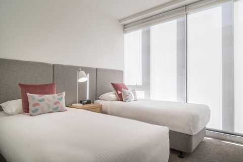 Sandy Hill Serviced Apartments Sandringham - Foster Accommodation 4