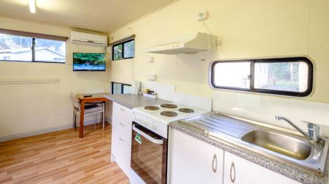 Australind Tourist Park - Foster Accommodation 3