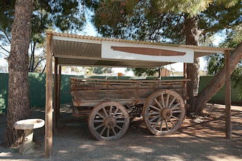 Black Jack Get-A-Way - Foster Accommodation 1