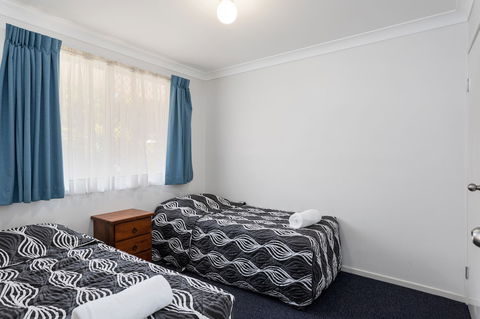 Apollo Lodge - Foster Accommodation 5