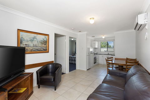 Apollo Lodge - Foster Accommodation 6