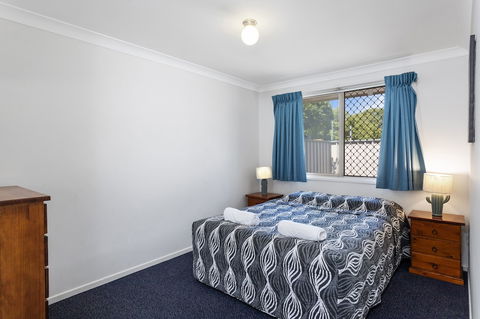 Apollo Lodge - Foster Accommodation 2