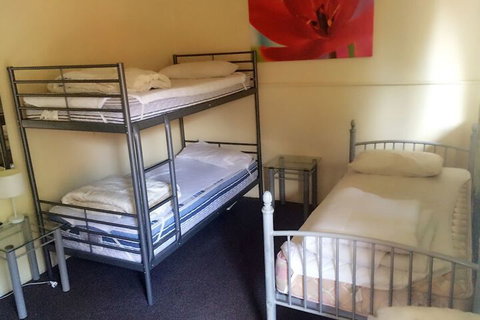 St Kilda Hostel - Foster Accommodation 2