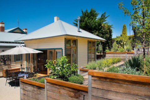 Hillside - Foster Accommodation 0