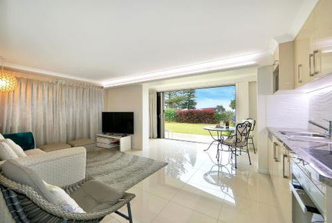 Nautilus Beachside Apartments - Foster Accommodation 1