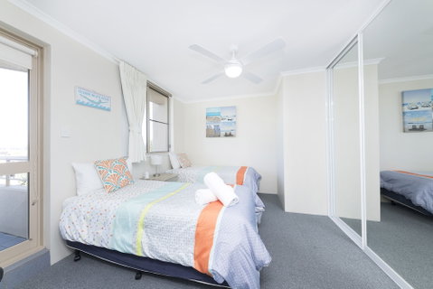 Beaches International - Foster Accommodation 3