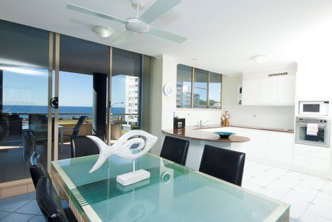 Beaches International - Foster Accommodation 5