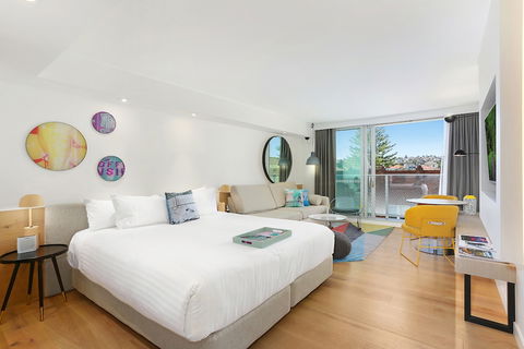 QT Bondi - Foster Accommodation 1