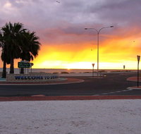 Wildsights Beach Units - Foster Accommodation
