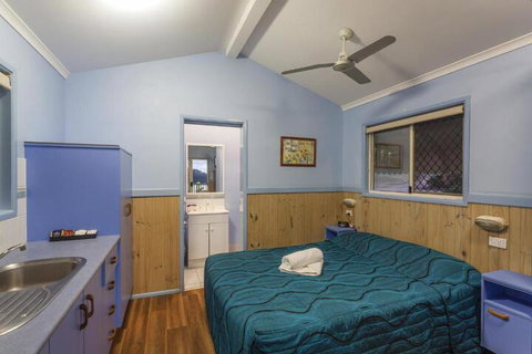 Lake Monduran Holiday Park - Foster Accommodation 6