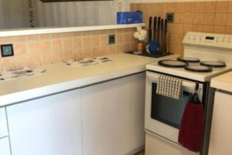 Lous Place - Foster Accommodation 4