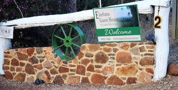 Eleebana Guest House - Foster Accommodation 3