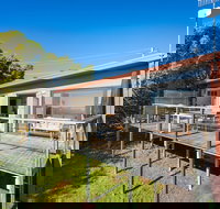 The Love Shack - Foster Accommodation