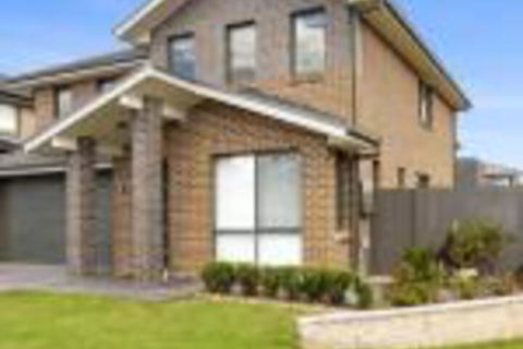 Serviced Houses Casula - Foster Accommodation 0