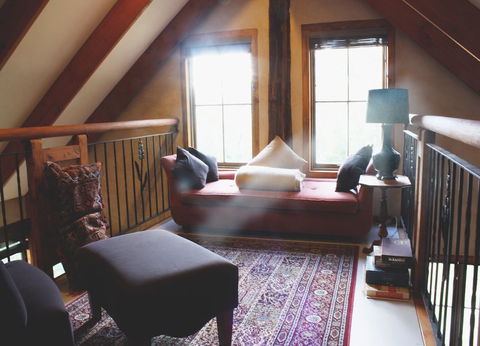 La Boheme Villa - Foster Accommodation 0