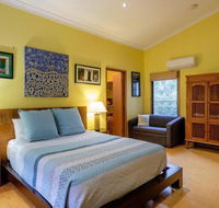 Five Bimba Tractor House - Foster Accommodation