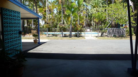 Bel Air Motel - Foster Accommodation 5