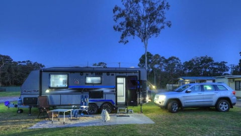 Bays Holiday Park - Foster Accommodation 1