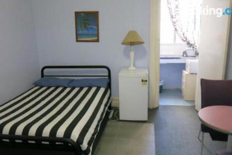 Kanga House Backpackers - Foster Accommodation 1