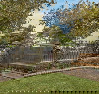 Dalziel Lodge - Foster Accommodation