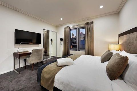 Attika Hotel - Foster Accommodation 4