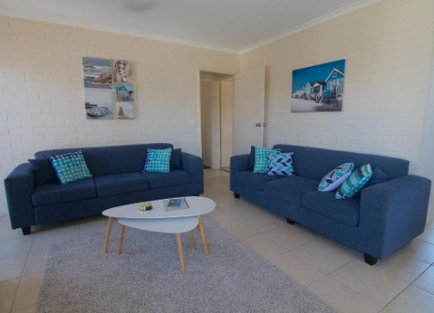 The Sands Holiday Apartments - Foster Accommodation 5
