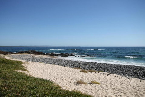 CHILL OUT BEACHSIDE At FORSTER - Foster Accommodation 5