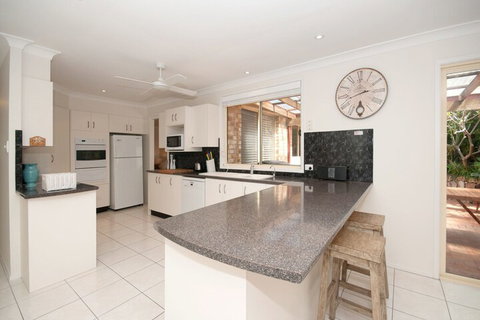 My Shell 55 Blanch Street - Foster Accommodation 2