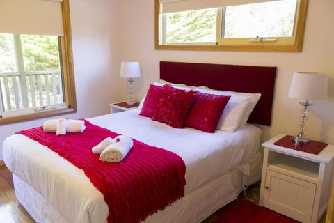 Roosters Rest - Foster Accommodation 1