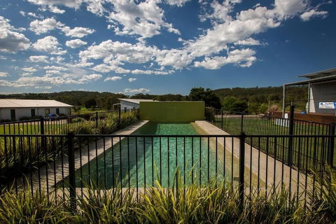 Tonic Hotel - Foster Accommodation 4