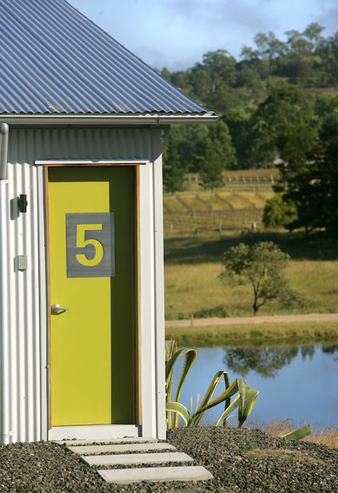 Tonic Hotel - Foster Accommodation 3
