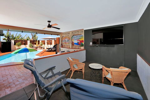 Dunelm House Bed And Breakfast - Foster Accommodation 2