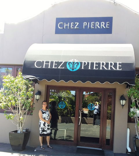 Chez Pierre - Foster Accommodation 5