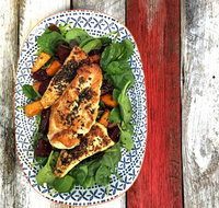 Max's Woodfired Pizza  Burgers - Foster Accommodation