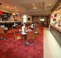 The Riviera Hotel - Foster Accommodation