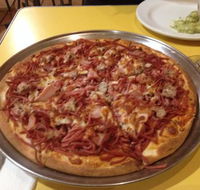 La Porchetta Pizza Restaurant - Foster Accommodation