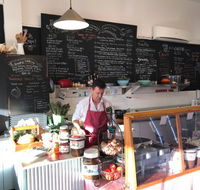 Le Crepe Man - Foster Accommodation