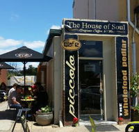 Cafe Piccolo - Foster Accommodation