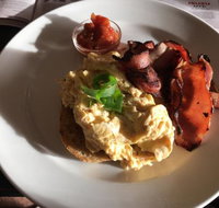 Number 9 Dream Cafe - Foster Accommodation