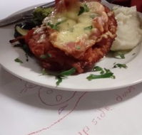 Corryong Hotel Bistro - Foster Accommodation